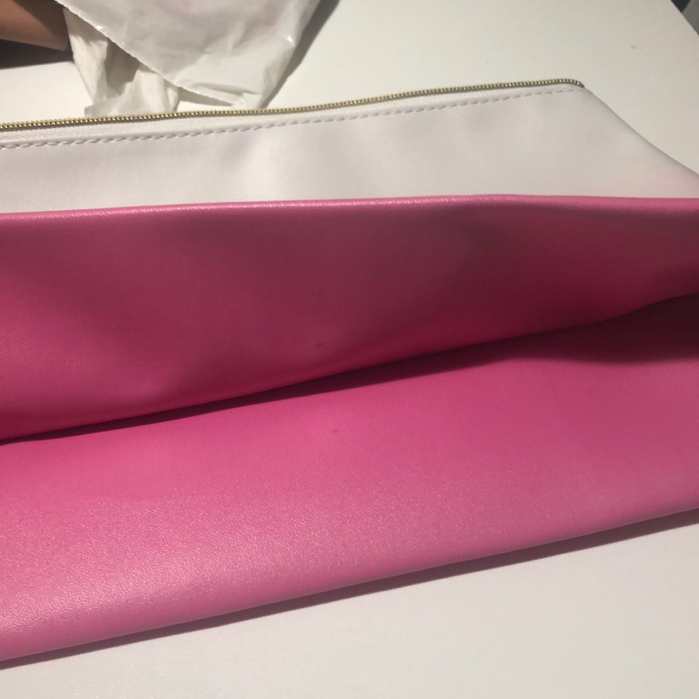 Makeup Bag - Picture 5 of 6